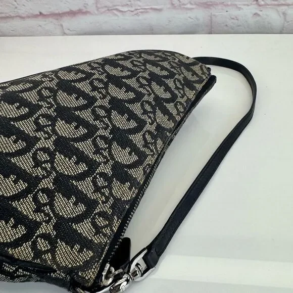 Authentic Christian Dior Vintage Diorissimo Saddle Pochette - Picture 7 of 15